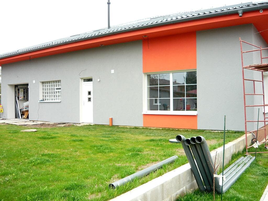 Fasáda Klánovice - fotografie 1